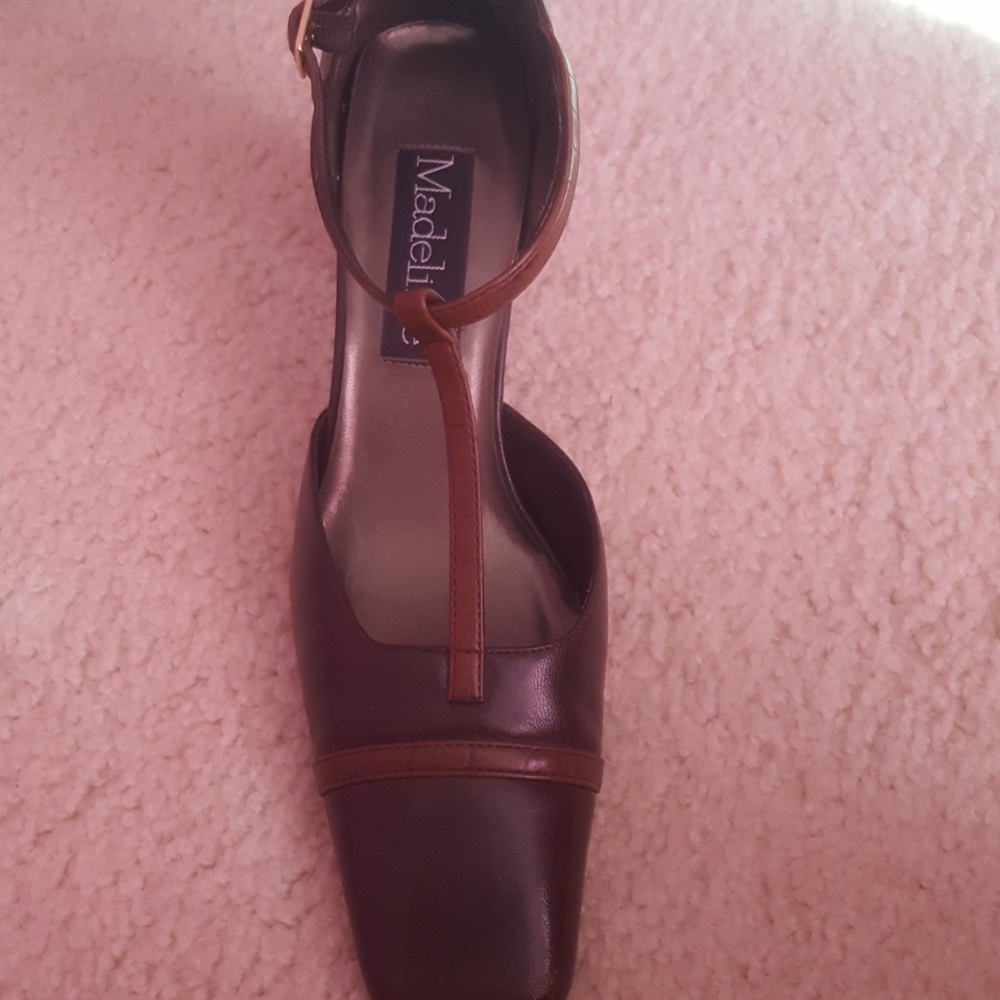 Coffee, Carmel color heels